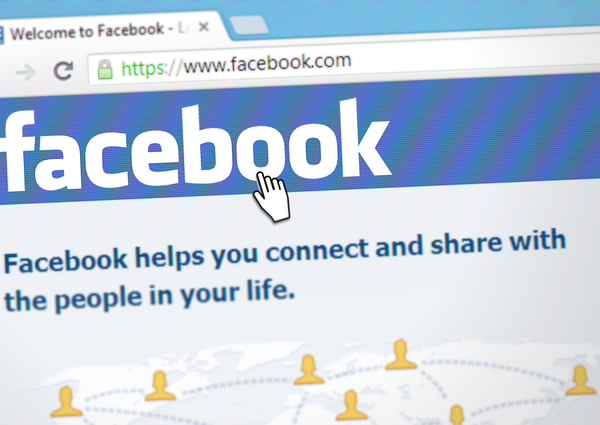 Facebook. Jak napisać nowy post?