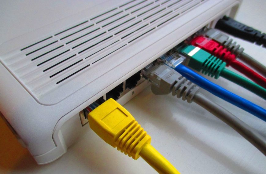 Jak połączyć komputer z Windows do Wi-Fi?